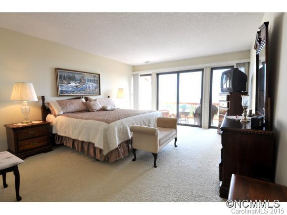 304 Fleetwood Plaza - Photo 7