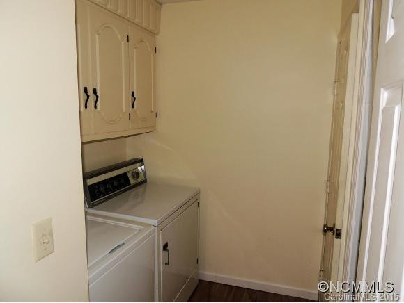 1409 B4 Kensington Court - Photo 13