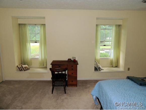 1409 B4 Kensington Court - Photo 14