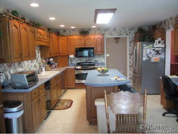 225 North Woodleaf Road - Photo 8
