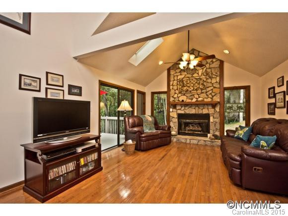 134 Churchill Downs Drive - Photo 2