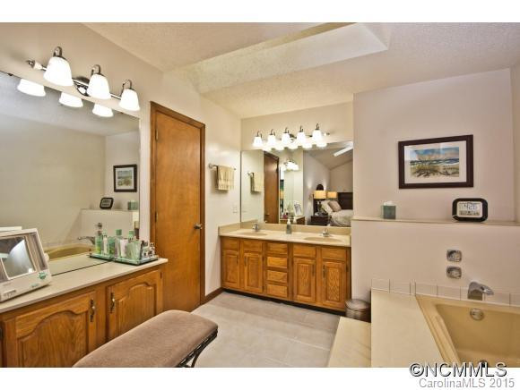 134 Churchill Downs Drive - Photo 12