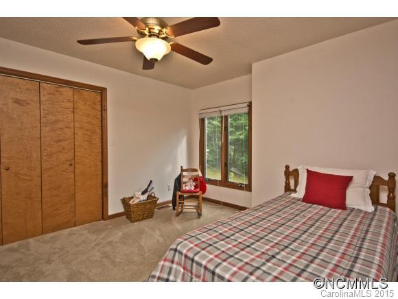 134 Churchill Downs Drive - Photo 14
