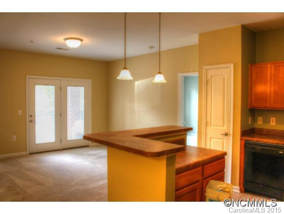 202 Brickton Village Cir, Unit 105 - Photo 4
