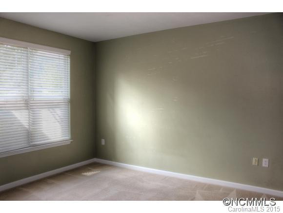 202 Brickton Village Cir, Unit 105 - Photo 7