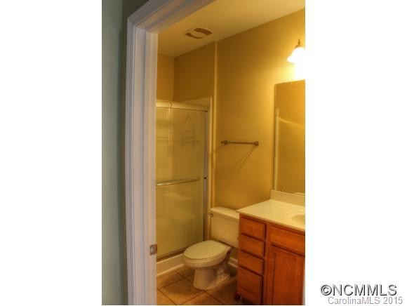 202 Brickton Village Cir, Unit 105 - Photo 9