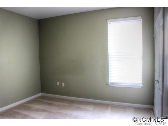202 Brickton Village Cir, Unit 105 - Photo 10