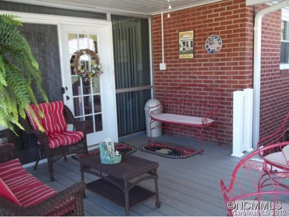108 Westmore Drive - Photo 11