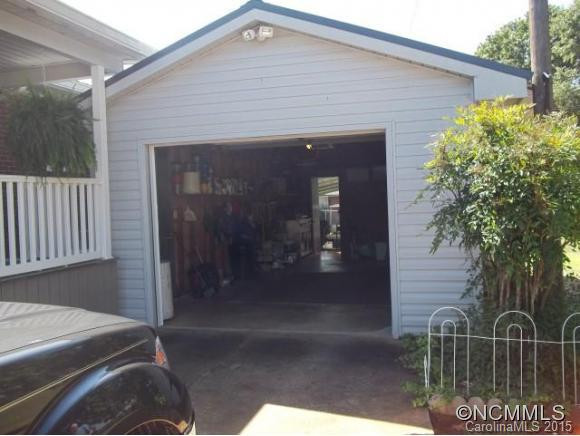 108 Westmore Drive - Photo 5