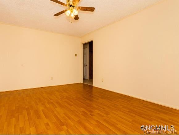 256 Clover Drive - Photo 4