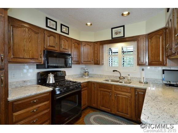 703 Fleetwood Plaza - Photo 6