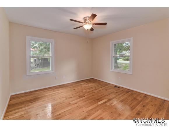 7 Fair Oaks Road - Photo 16