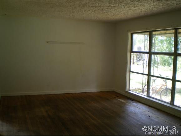 206 West Lane - Photo 3