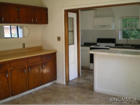 206 West Lane - Photo 6