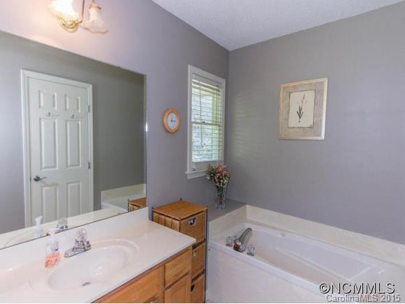 2 Crooked Creek Drive - Photo 19