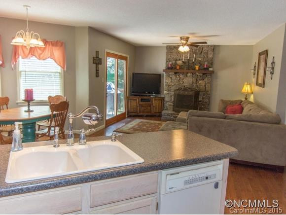 2 Crooked Creek Drive - Photo 7