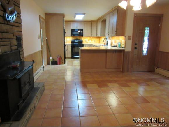 144 Lawson Drive - Photo 10