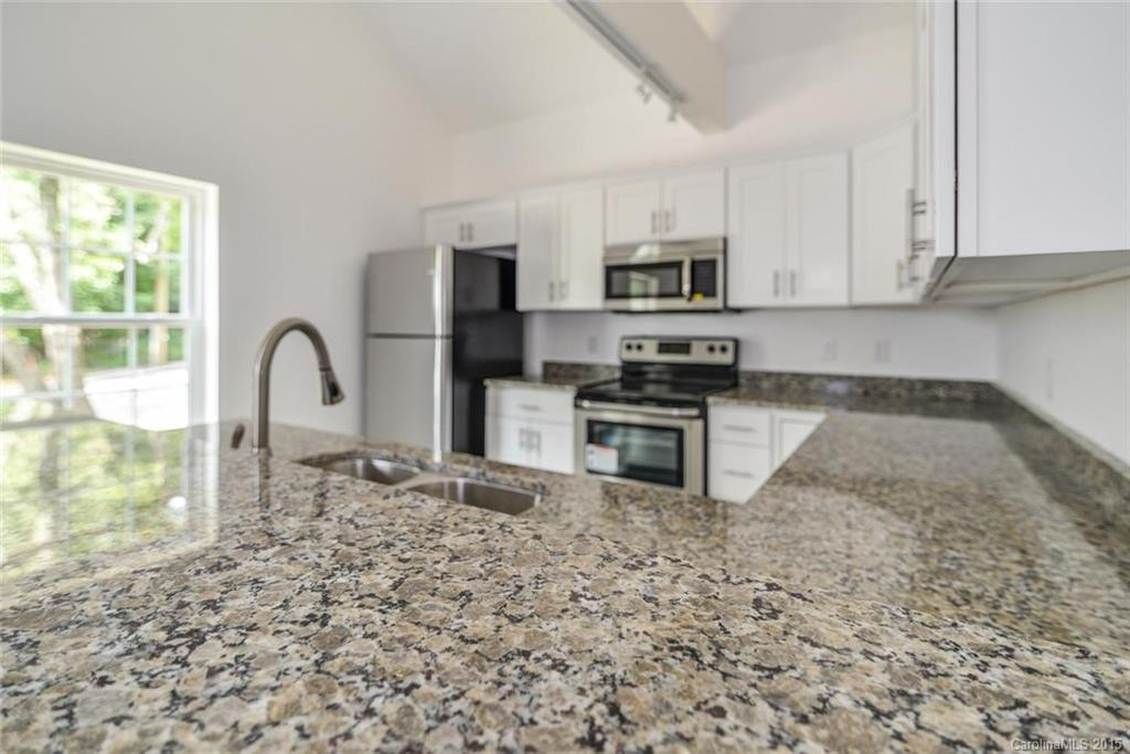 206 State Street - Photo 9