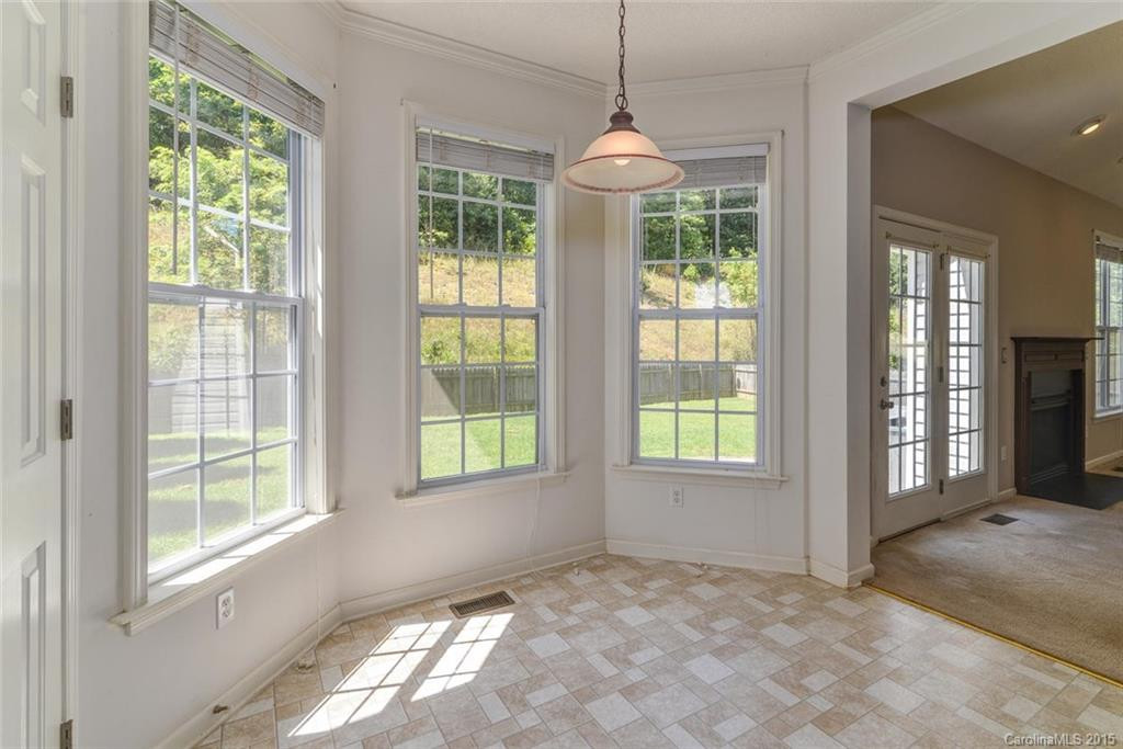 5 Groton Way - Photo 10