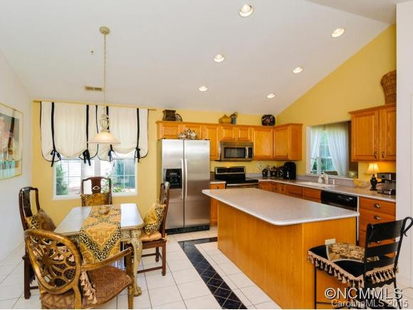 79 Stonebridge Drive - Photo 12