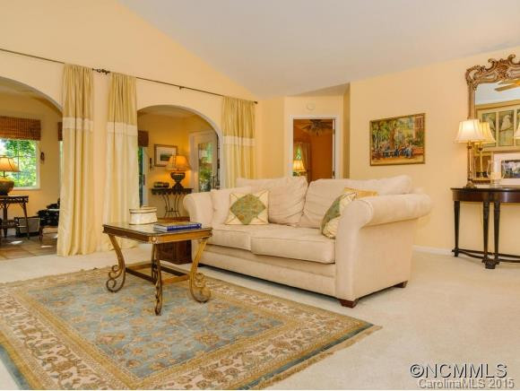 79 Stonebridge Drive - Photo 5