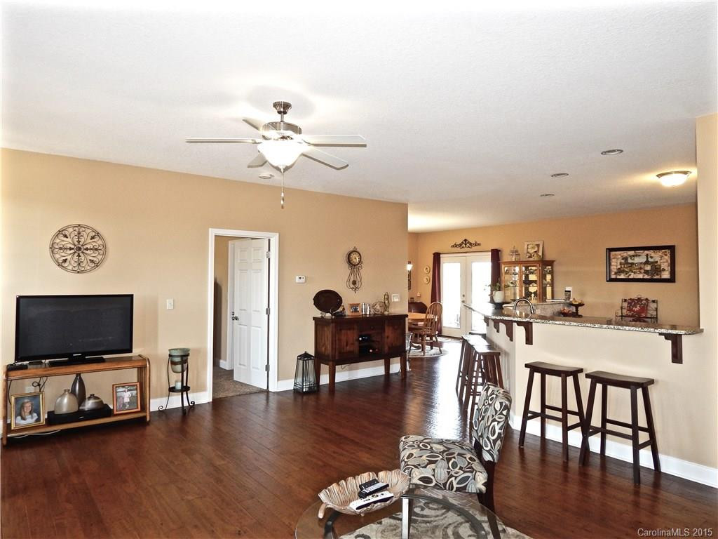 37 Alaskan Drive - Photo 7