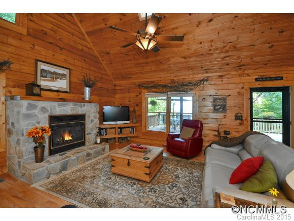 1730 Old Country Road - Photo 4