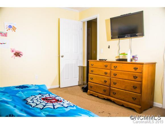8 Wyatt Street - Photo 12