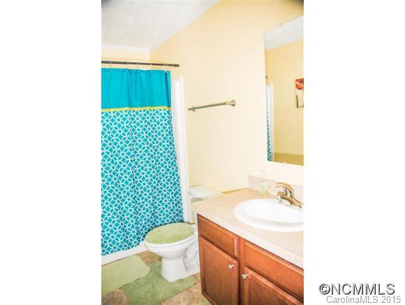 8 Wyatt Street - Photo 13