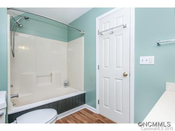320 Mountain Crest - Photo 15