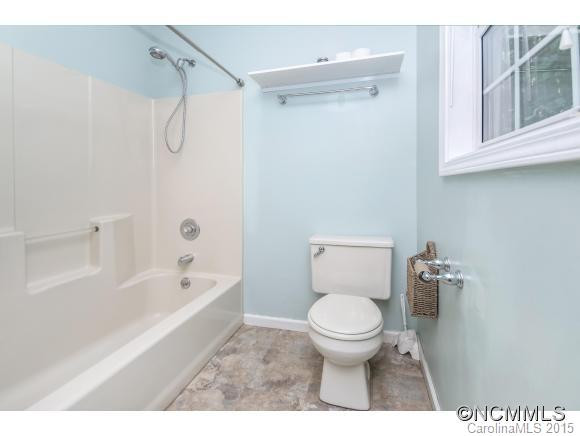 320 Mountain Crest - Photo 10