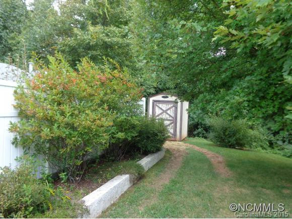 333 Pine Ridge Road - Photo 6