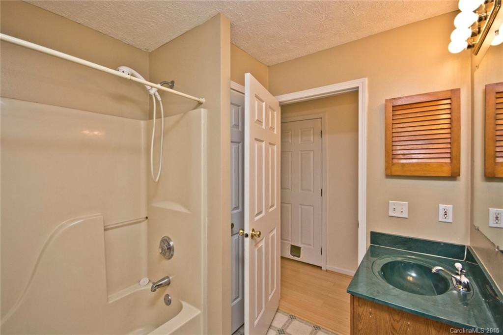 17 Owlwood Drive - Photo 15