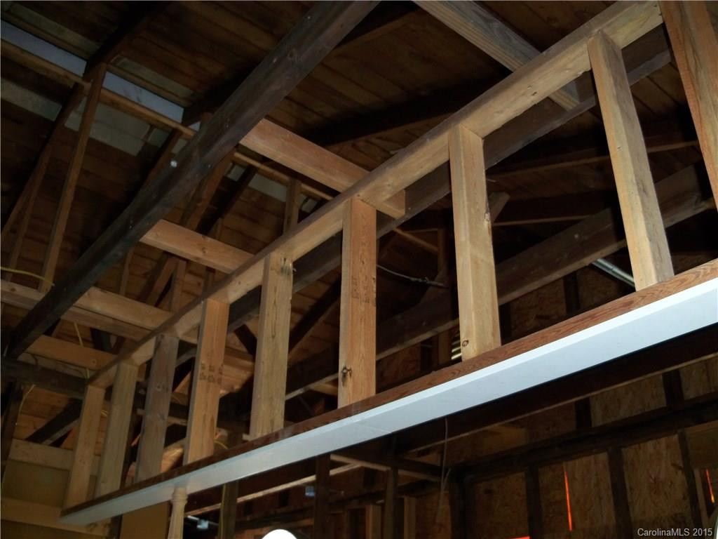 121 McDonald - Photo 10