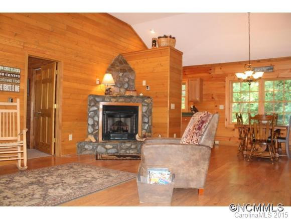 242 Eagles Roost - Photo 7