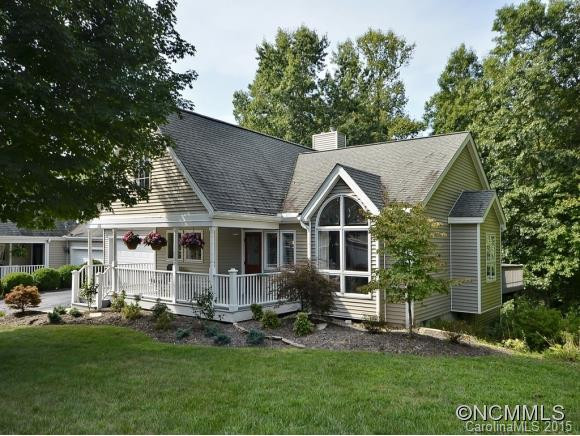 110 Carriage Walk Lane