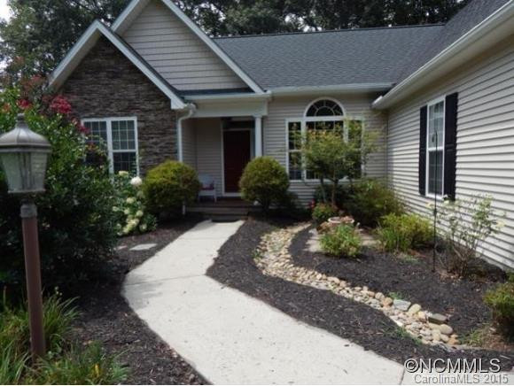 200 Classic Oaks Circle - Photo 2
