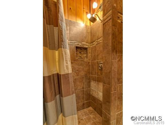 914 Grays Road - Photo 20