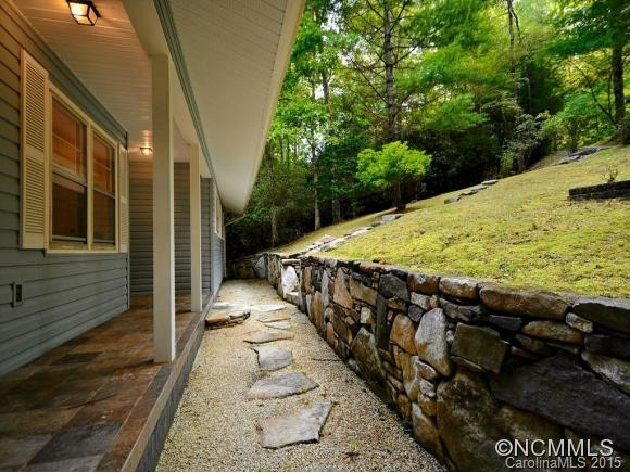 1591 Campbell Drive - Photo 18
