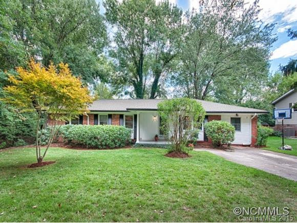 2 Fernbrook Place
