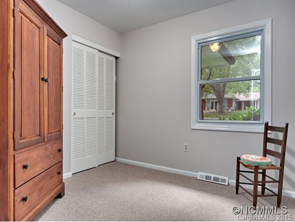 2 Fernbrook Place - Photo 8