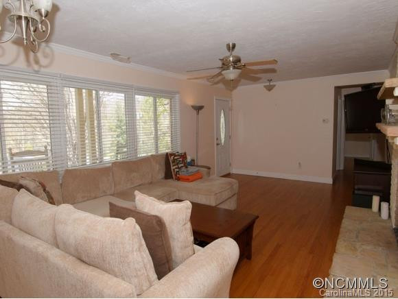 119 WILLOW Road - Photo 2