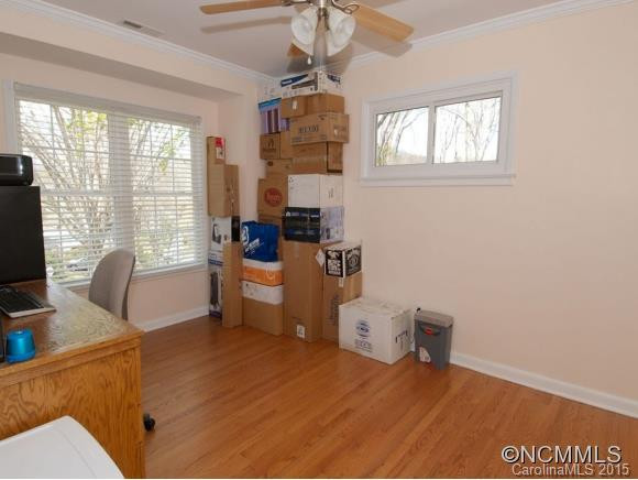 119 WILLOW Road - Photo 12
