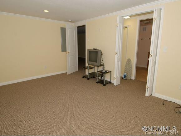 119 WILLOW Road - Photo 19