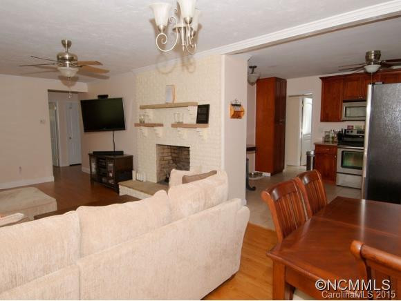 119 WILLOW Road - Photo 3
