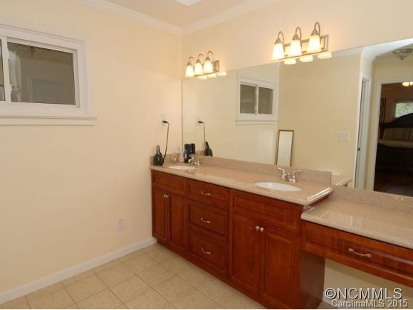 119 WILLOW Road - Photo 10