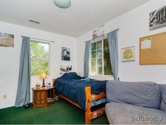 4 Blue Bird Lane - Photo 14
