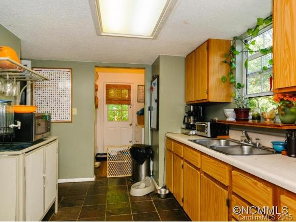 4 Blue Bird Lane - Photo 9