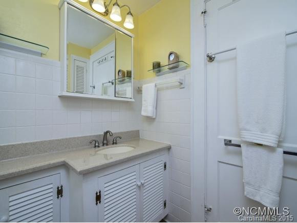 1621 Ridgewood Boulevard - Photo 13