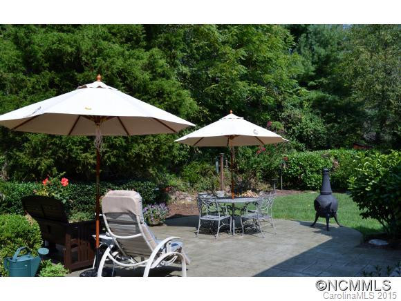 1621 Ridgewood Boulevard - Photo 16